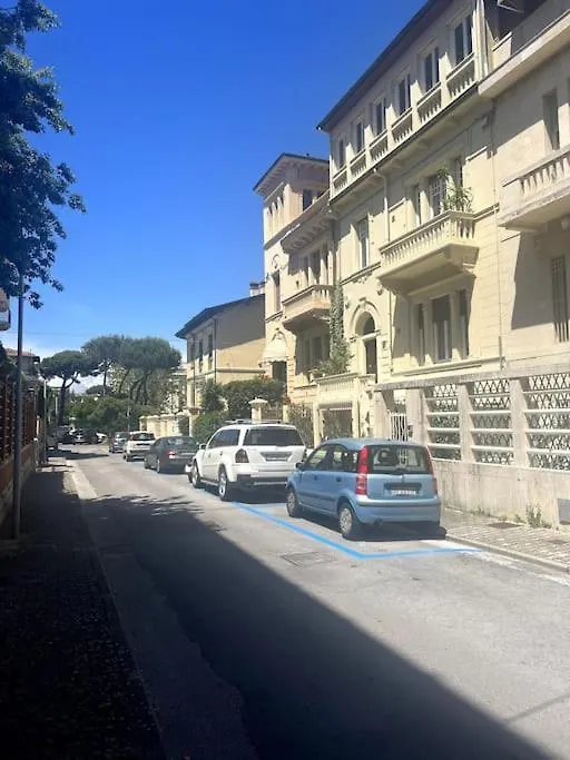 Casa Di Giugiu Apartment Viareggio