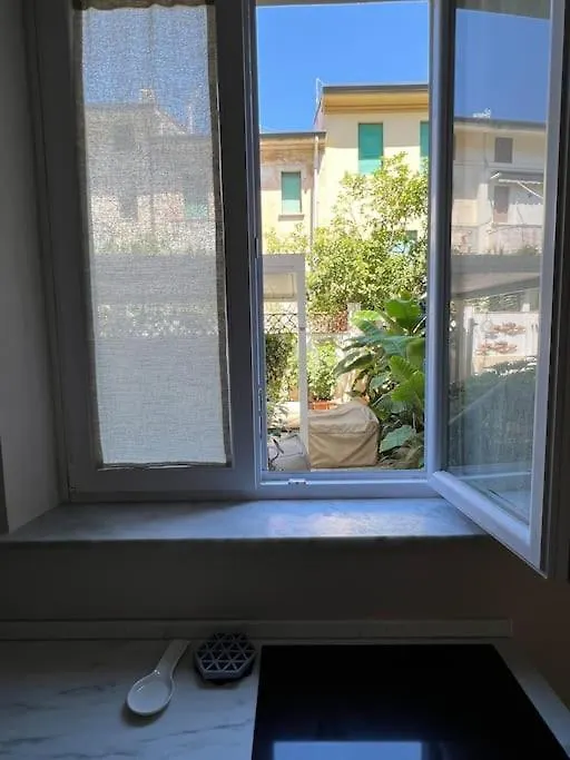 Casa Di Giugiu Apartment Viareggio 0*,
